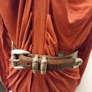 Womans belt